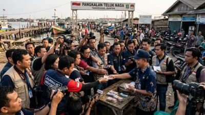 Warga Soroti Proyek Normalisasi dan Betonisasi Pangkalan Teluk Naga, Muncul Dugaan Pembagian Uang kepada Wartawan